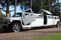 Airport Transfers Chrysler 300C sedan limousine for Showtimelimos Perth WA